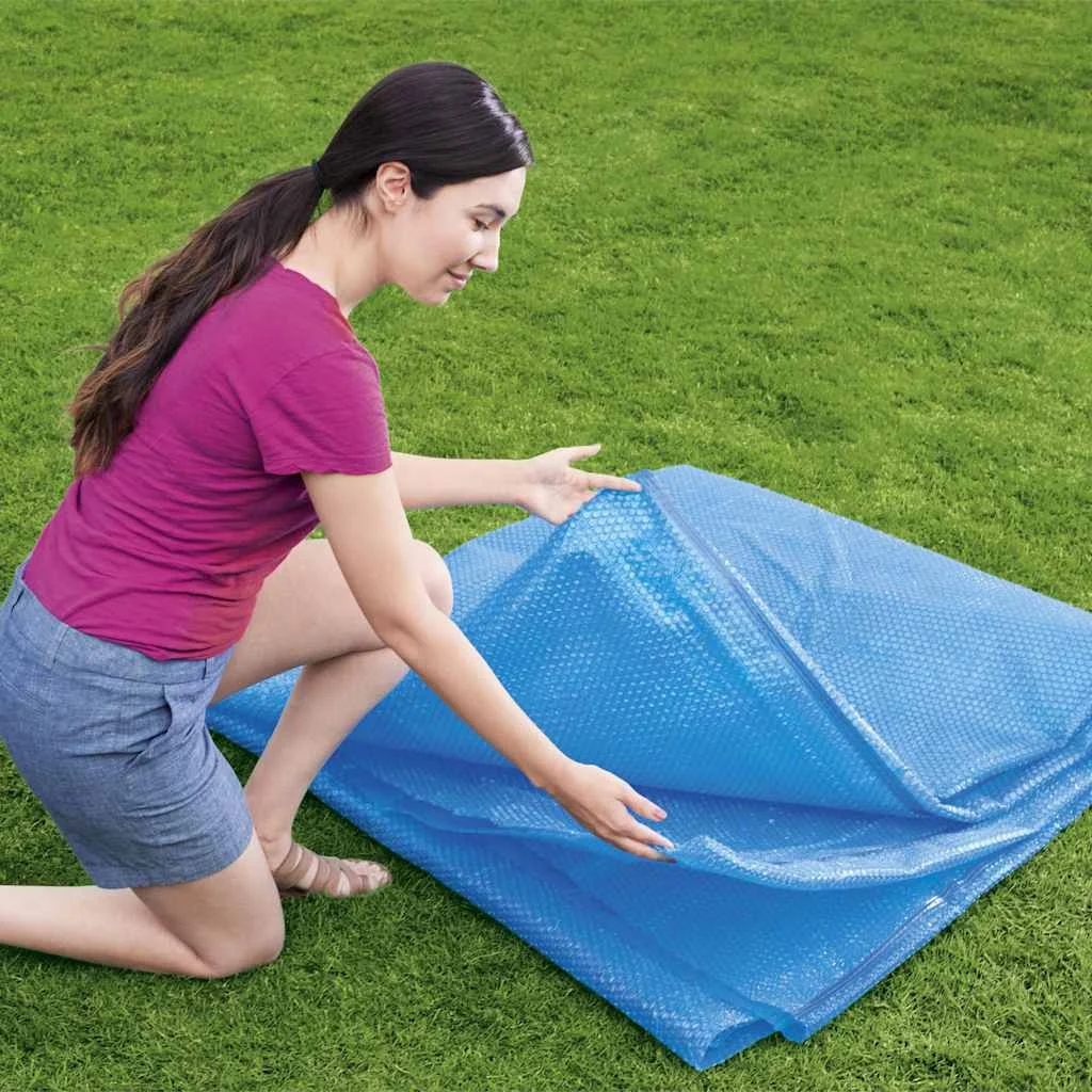 Bâche à bulles solaire ronde Ø 527 cm pour piscine de 549 cm – vue en situation